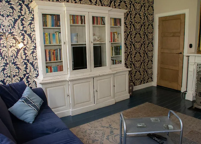 Bed & Breakfast De Viersprong 4*