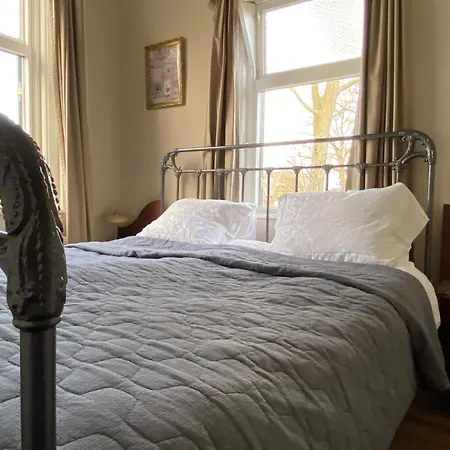 Bed & Breakfast De Viersprong